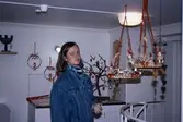Julpyntsförsäljning i Handskmakargården, 1989