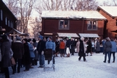 Julmarknad på torget i Wadköping, 1983