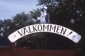 Välkomstskylt in till teatern, 1994
