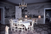 Matsalsbord inne i stora salongen i Karlslunds herrgård, 1988