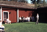 Grupp utanför Skräddartorp i Grythyttan, 1981