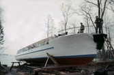 M/S Hjelmare kanal på båtslip, 1980-tal