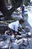 Stensättningsarbete på Hamnplatsen, 1995