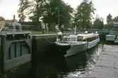 Slussar med M/S Hjelmare kanal, 1981