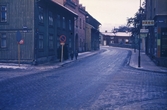 Söderkåkar vid hörnet DRottninggatan och Äbggatan, 1950-tal