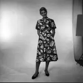 Hemmens varuinköp, Kvarteret Malmen o Sjösten, damklänningar, kjolar, blusar för katalog