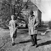 Par på promenad, 1960