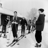 Samling inför skidtävling, 1960
