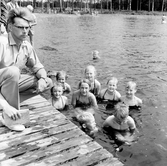 Barn i simskola, 1961