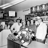 Butikspersonal i Brevens bruk, 1962