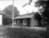 Flygel (Gammelgården), på Säby prästgård i Säby.