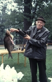 Erik Johansson med braxenfångst vid fisketävling, 1983