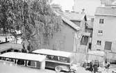 Gårdsinteriör vid busstation Köpmangatan, 1937