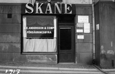 Försäkringsbyrå på Drottninggatan, 1917