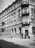 Fastighet i hörnet Fabriksgatan - Nygatan, 1920-tal