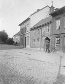 Rak- och frisersalong på Storgatan, 1920-tal