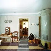 Interiör av hemmansägare Ivar Edins manbyggnad uppförd 1852. Förmaket mellanrummet mot SV. 