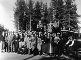 Idrottsfolk på resa till Röfors i två bussar, 1932