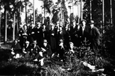 Idrottsfolk på resa till Röfors i två bussar, 1930-tal