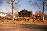Rivning inför byggnation av Väster Park, 1999