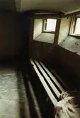 Bänk i Lundmarkska villans källare, ca 1985