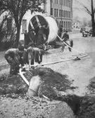 Utläggning av 40 kv kabel från födelningsstationen på Älvtomtagatan, 1938