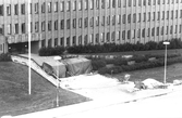Kontorshus under färdigställande, 1970-tal