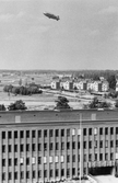 Spärrballong över administrationshuset, 1980-tal