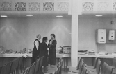 Utställning i aulan på Vasagatn, 1952