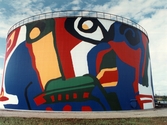 Den färdigmålade oljetanken, 1999
