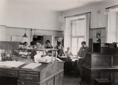 Kontorspersonal på abonnemangsavdelningen, 1920-tal