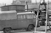 Spårsvetsarnas skåpbil vid SJ:s förråd på Köping-Hultsgatan, 1972