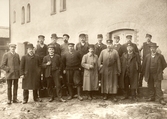 Del av den tekniska personalen och några tyska ingenjörer och montörer, 1911