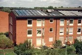 Bostadshus med solpaneler, 1992