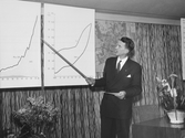Information i aulan om utveckling, 1958-01-04