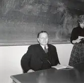 Karl Nilsson, adjunkt på flickläroverket, 1950-tal