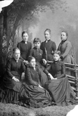 Elever i klass 8 på Elementarskolan för flickor, 1890-tal