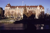 Centralpalatset i solsken, 1997