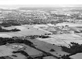 Flygfoto mot Örebro, 1980-tal