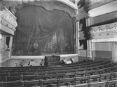 Scen i Örebro Teater, 1937