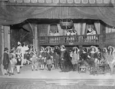 Skådespelare på gamla teaterns scen, 1930-tal