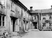 Gården på Kyrkogårdsgatan 13, 15, 1940-tal