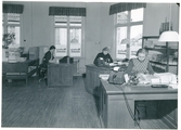 Västerås, Köpmangatan 1.
Interiör från kontoret, Wennbergs bokhandel. C:a 1940-1950-tal.
