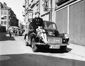Posering på bil, 1950-tal