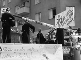 The Police Corps Swing Hot Pjatt Band spelar på Barnens dag, 1953