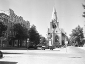 Parkering på Stortorget framför Nikolaikyrkan, september 1951