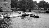 Militär stafett i rodd vid Örebro slott, 1951