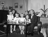 Familjen Götell i soffan, 1953