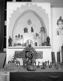 Indiska föremål vid etnografisk utställning, januari 1952