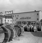 Kabeltrummor vid Älvtomtastationen, ca 1950